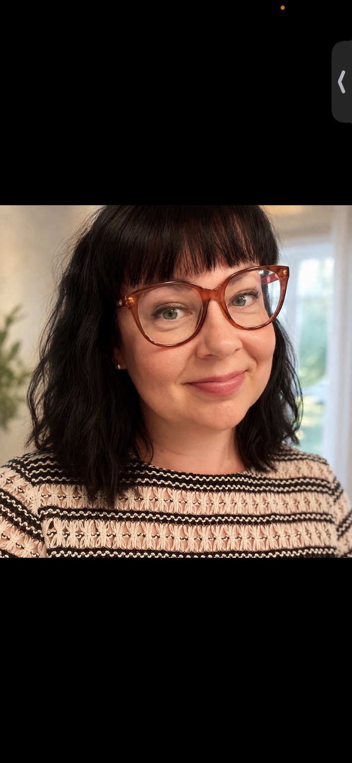 Pauliina Jokela, Sivura Studion tekijä